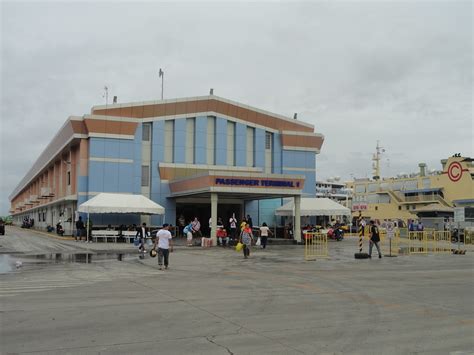 Cebu Pier Passenger Terminal .